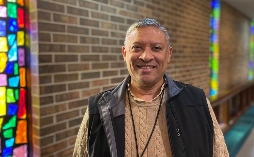Comunidad Cristiana de Montgomery, testimonios: reseña del Pastor Mario Amán.